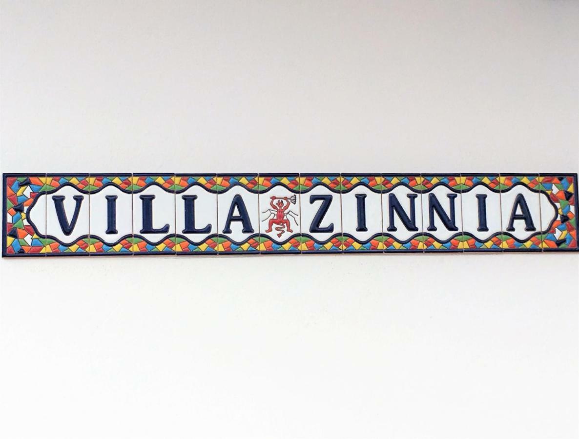 Villa Zinnia 플라야블랑카 외부 사진